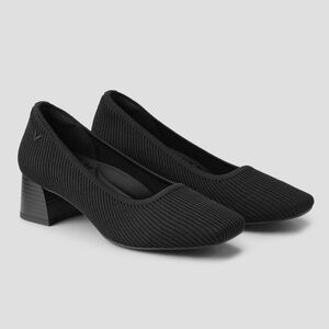 Chic Black Women's Block Heels - Vivaia